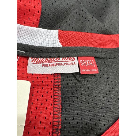 Vintage Mitchell & Ness Jersey CHICAGO BULLS Michael Jordan 23 Black Red 2XL - Picture 5 of 5